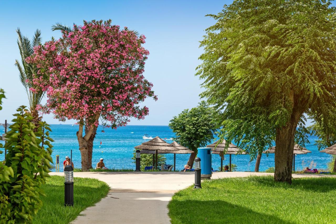 Hotel Nausicaa Beach Protaras Exterior foto