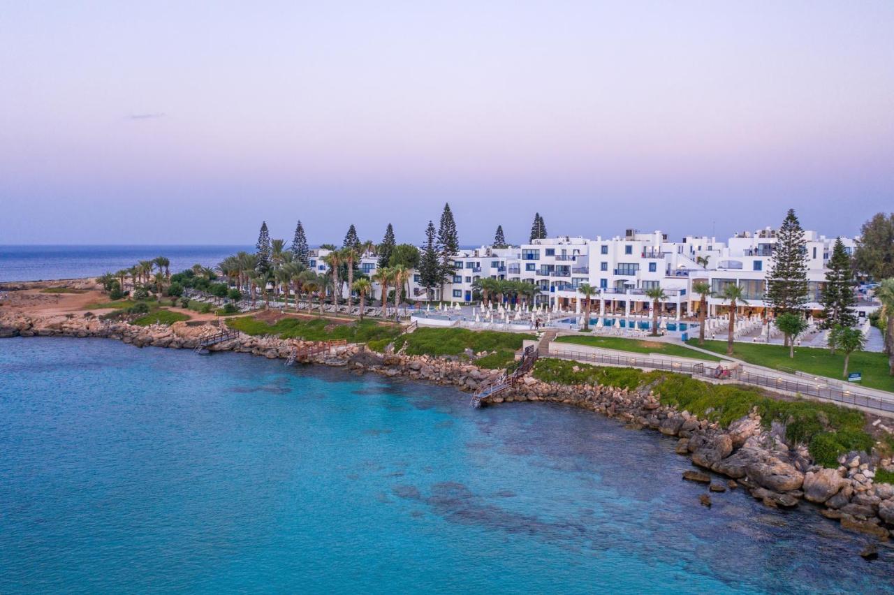 Hotel Nausicaa Beach Protaras Exterior foto