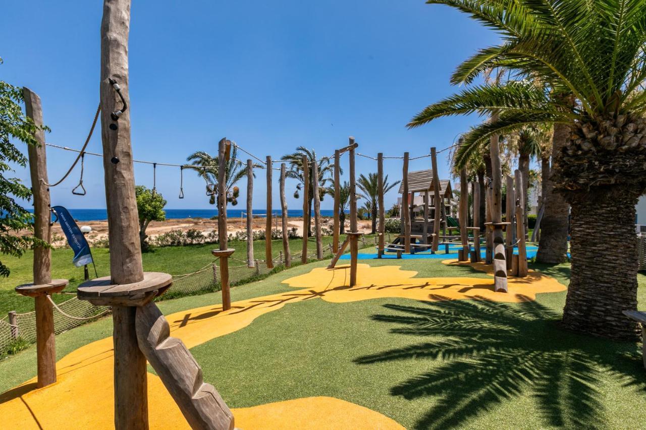 Hotel Nausicaa Beach Protaras Exterior foto